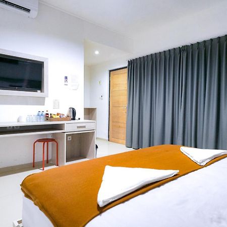 Urbanview Pecatu Residence Bali By Reddoorz Ungasan Esterno foto