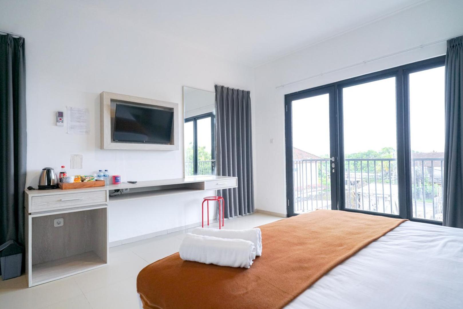 Urbanview Pecatu Residence Bali By Reddoorz Ungasan Esterno foto
